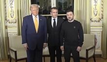 Donald Trump, Emmanuel Macron y Volodímir Zelensky 