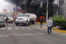  voraz incendio acabó con una bodega en el municipio de Villa Hidalgo, Jalisco.