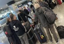 Staff de Scorpions es captado en un aeropuerto 