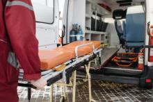 Preocupa a sindicatos posibles sanciones a doctores que nieguen atención médica 
