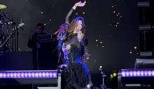 Ana Bárbara presentó sus éxitos en el Foro de las Estrellas 