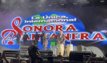 La Única Internacional Sonora Santanera regresó al Foro de las Estrellas