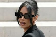Kim Kardashian llora en el juicio por el robo de joyas en París