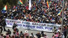 Seguidores de Evo Morales marchan para inscribir su candidatura