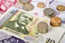 Bulgaria reúne criterios para adoptar el euro en 2026