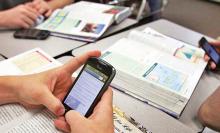 Jalisco busca prohibir celulares en escuelas ante reclutamiento criminal