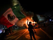 Más de 10 ciudades en EU se suman a protestas contra redadas migratorias en Los Ángeles