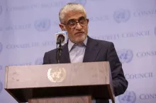 Irán dice que sus fuerzas armadas decidirán "momento y naturaleza" de respuesta a EE.UU.
