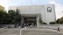 Guardias del IMSS en Colima golpean a paciente que exigía medicamento; el hombre terminó convulsionando