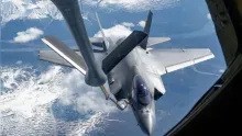 EE. UU. despliega bombarderos B-2 hacía el Pacífico, mientras Trump analiza ataque contra Irán