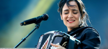 Julieta Venegas y Nathy Peluso encabezarán el Festival Internacional Cervantino 2025