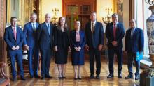 Claudia Sheinbaum y directivos de Walmart