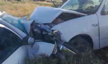 El conductor de un Nissan March quedó prensado y sin vida entre los fierros retorcidos
