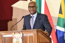 Encuentran muerto al embajador de Sudáfrica en un hotel de Francia