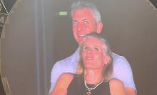Esposo de la mujer viral en concierto de Coldplay rompe el silencio