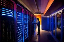 Caída masiva de Amazon Web Services provoca interrupciones globales en plataformas digitales