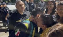Banda Pequeños Musical canta y apapacha a sus fans en San Francisco de los Romo