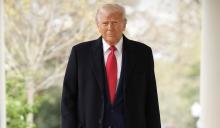 Donald Trump dice que no conoce a Bad Bunny y califica de "ridícula" su elección para el Súper Bowl