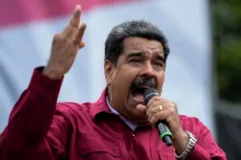 Maduro tacha de "bruja demoníaca" a Machado tras Nobel