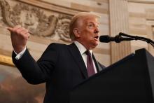 EE. UU. repatriará a 2 sobrevivientes de ataque en el Caribe: Trump
