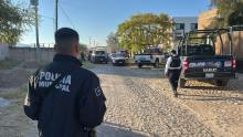 Los tres hombres en edad adulta fueron trasladado a un hospital, uno de ellos iba intubado