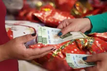 Sindicato busca 42 días de aguinaldo para trabajadores del Estado