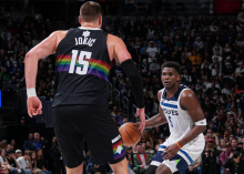 WOLVES VS NUGGETS CHRISTMAS