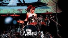 La mexicana Paulina Villarreal de 'The Warning' es la 'Mejor Baterista de Rock' de 2025