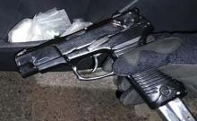 Les aseguraron 3 armas cortas calibre 9 mm por lo que fueron puestos a disposición de la FGR