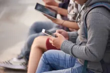 C5 registra casi 2 mil reportes por difusión de imágenes íntimas de menores de edad 