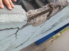 Puente peatonal en riesgo de colapso en Avenida Aguascalientes 