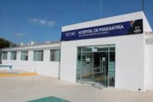 Dr. Gustavo León Mojica García