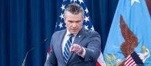 Bloqueo de EE. UU. en el Estrecho de Ormuz se extiende: asegura Pete Hegseth