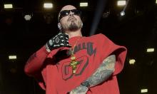 J Balvin provocó la euforia de sus fans en el Foro de las Estrellas de la FNSM