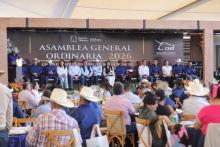 Tere Jiménez y ganaderos