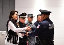 Entrega Tere Jiménez incentivos económicos a policías de Aguascalientes