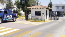 El comerciante de 76 años fue trasladado de emergencia a un hospital tras sufrir la lesión
