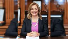 Gobernadora Maru Campos