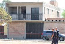 Posteriormente intentó quitarse la vida con la misma arma blanca, pero no logró su objetivo y está hospitalizado