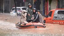Lluvias extremas dejan tres muertos en China