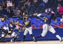 Sultanes 4-2 Rieleros