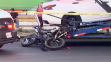 El joven circulaba por la lateral del Parque Industrial Siglo XXI cuando se impactó contra un tráiler que se encontraba detenido