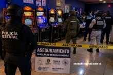Autoridades de los tres niveles de gobierno inspeccionaron 11 establecimientos y aseguraron equipos que operaban sin los permisos correspondientes