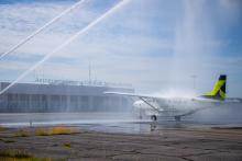 Aterriza Aerus en Aguascalientes para abrir ruta a Monterrey; contará con 6 vuelos semanales