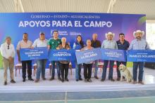 Tere Jiménez entrega obra pública y apoyos al campo en Calvillo