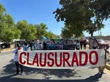 Ciudadanos marchan contra planta de amoniaco en Topolobampo, Sinaloa