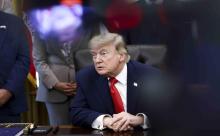 Trump dice que el domingo se firmará acuerdo de paz con Irán, tras iniciar guerra y matar a inocentes