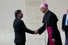 Papa León XIV se reúne con Petro; hablarán de la situación política de Colombia frente a llegada de ultraderechista