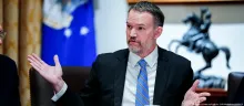 EE. UU. prepara nuevos aranceles para 60 países