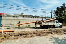 Impulsa Leo Montañez la rehabilitación de la red de alcantarillado en El Cóbano